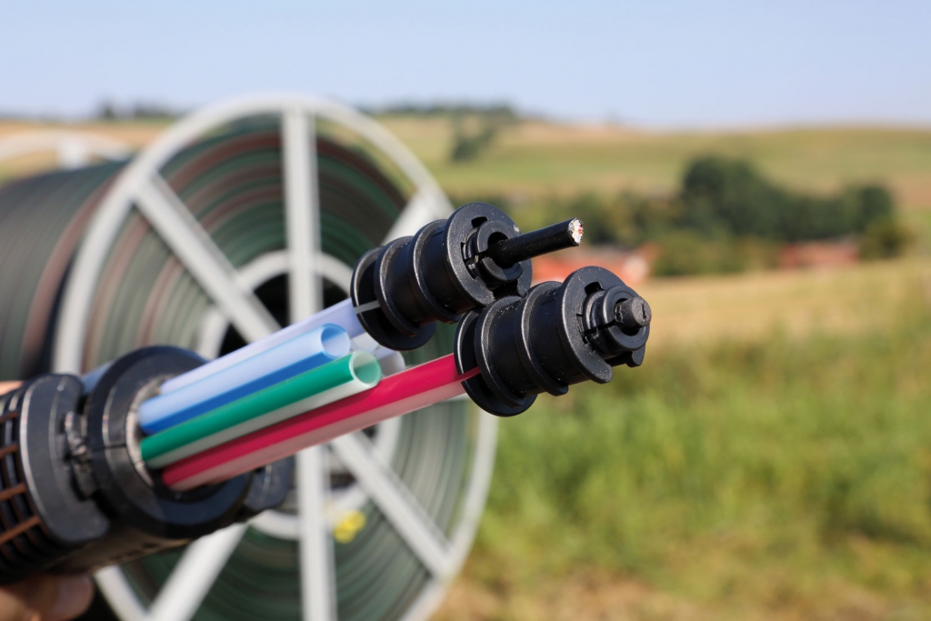 Glasfaser-Ausbau im echten Norden 2020 ungebremst – 53 Prozent aller Haushalte können sofort ans Netz – Buchholz: „Auch Kiel endlich auf dem Weg in die Zukunft“
